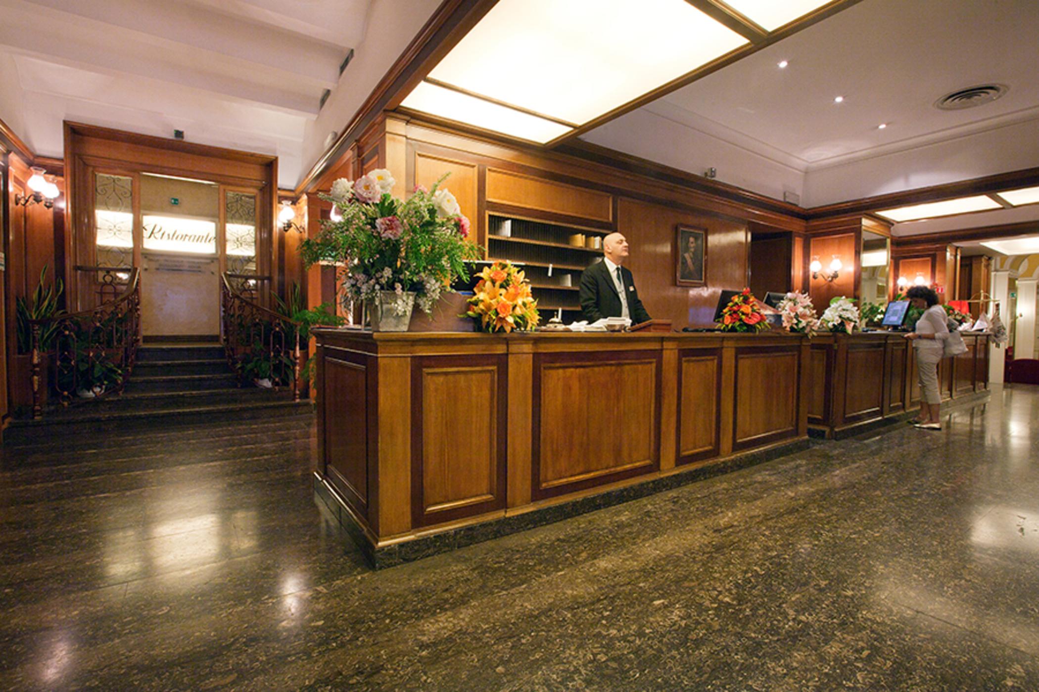 Bettoja Hotel Massimo D'Azeglio Rzym Zewnętrze zdjęcie